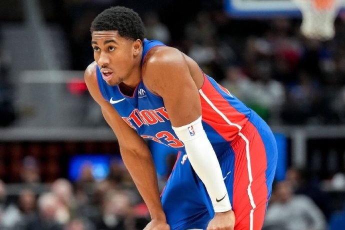 活塞队欲在交易截止日前升级阵容，艾维可能成为交易筹码